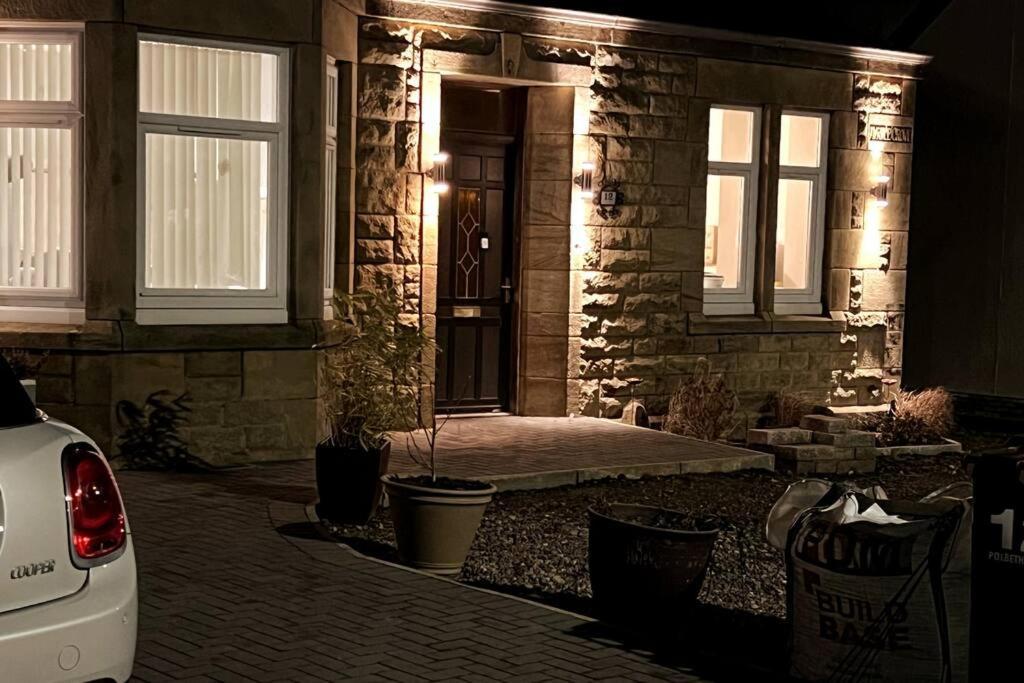 Luxury 2 Bedroom Cottage West Calder Extérieur photo