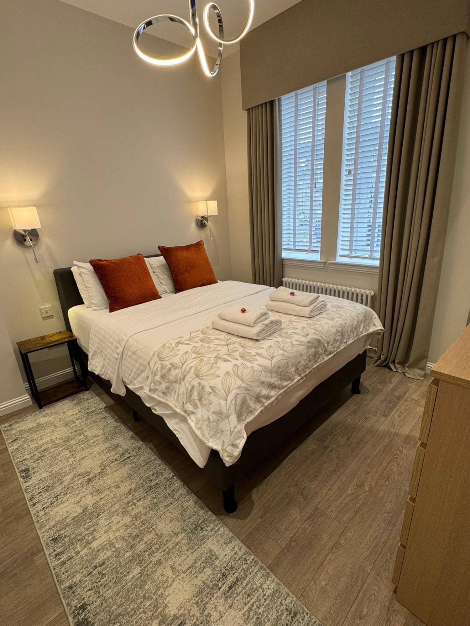 Luxury 2 Bedroom Cottage West Calder Extérieur photo