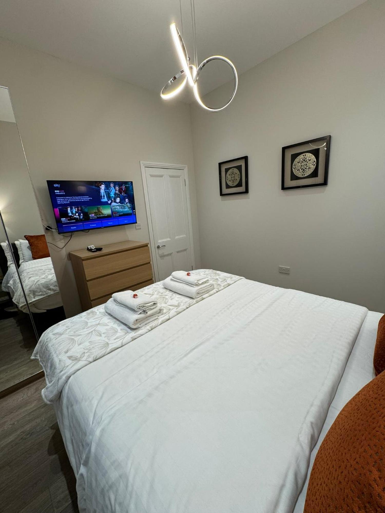 Luxury 2 Bedroom Cottage West Calder Extérieur photo