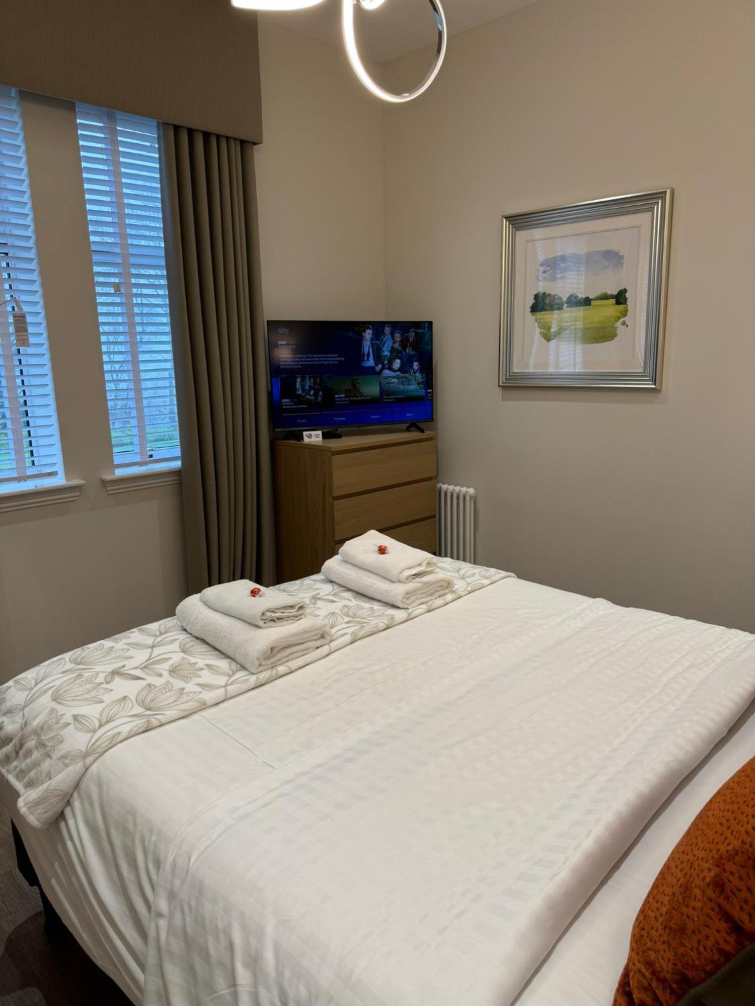 Luxury 2 Bedroom Cottage West Calder Extérieur photo